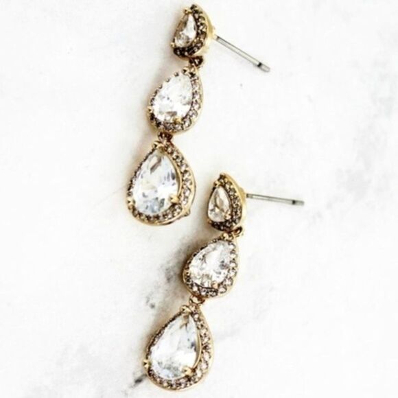 Cubic Zirconia Crystal Teardrop CZ Gold Earrings - Picture 1 of 4